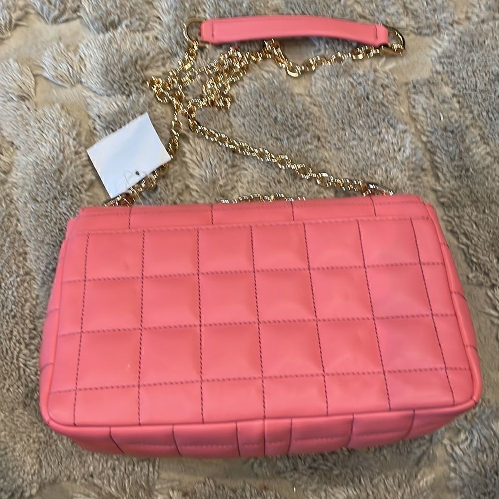 Michael Kors Soho Large Quilted Shoulder Handbag with Chain Strap - Picture 3 of 5